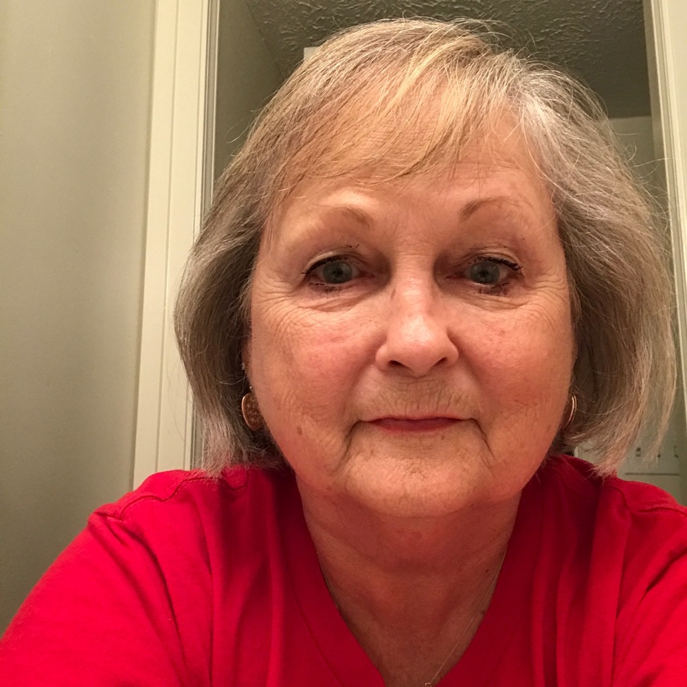 Meet your Posher, Linda
